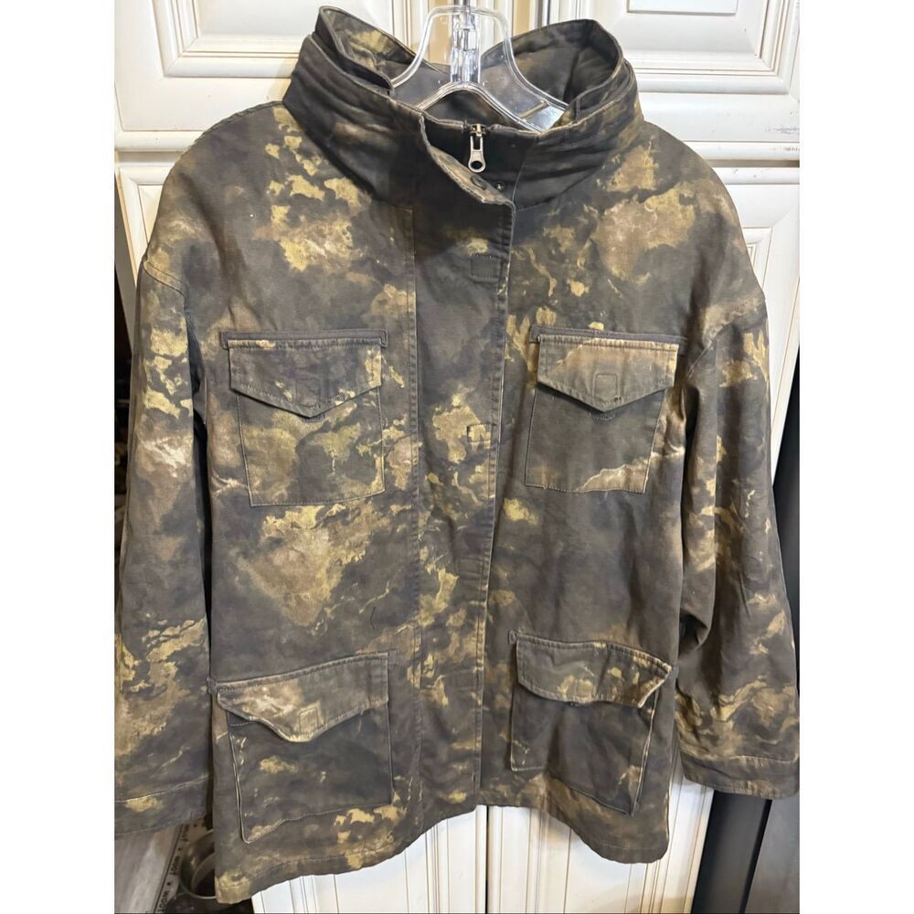 BDG Urban Outfitters Women's Georgie Army Camo Hoodie Jacket Tan Green Small